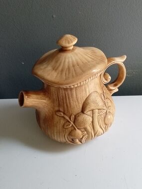 Vintage Arnels Mushroom Ceramic Teapot Brown Glazed Cottagecore 1970s Pottery